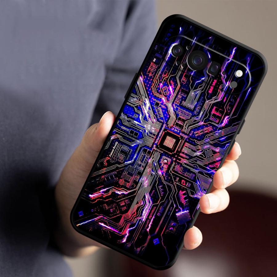 Retro Circuit Board Funda Phon - огляд і ціна Google Pixel 8A